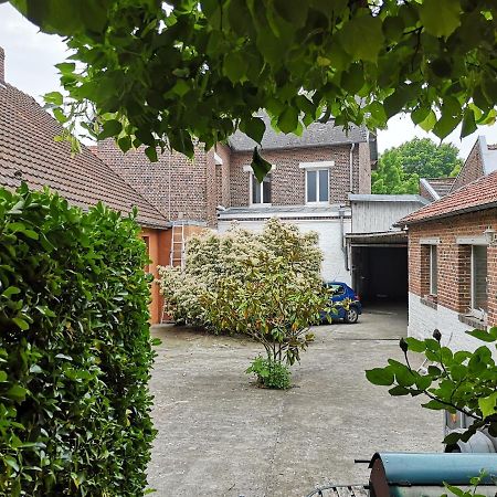 Отель Le Relais De L'Aube Villers-Bretonneux Экстерьер фото